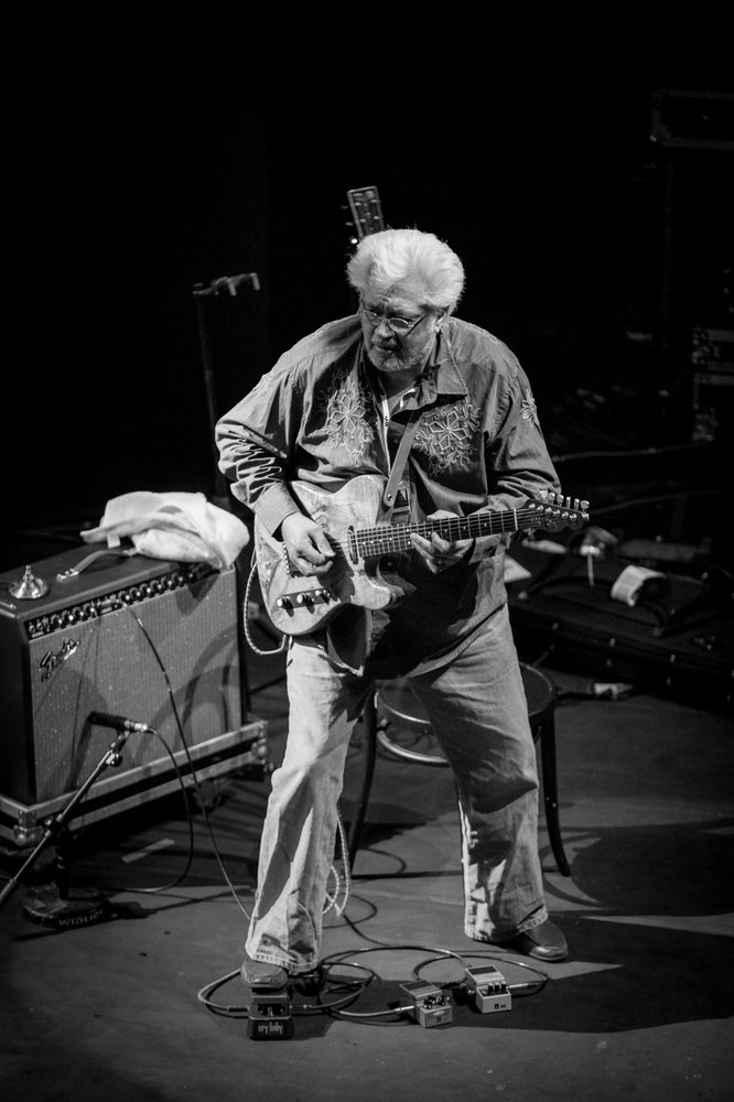 Music Photography - Larry Coryell