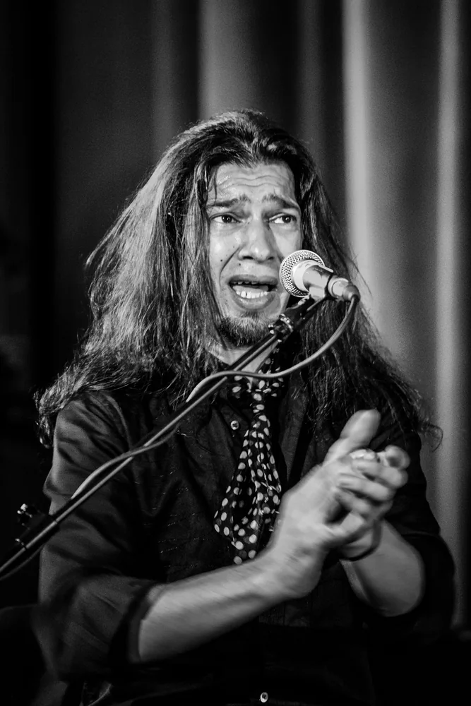 Music Photography of Gonzalo Cortes - Photo No. 2386 by Przemek Wozny