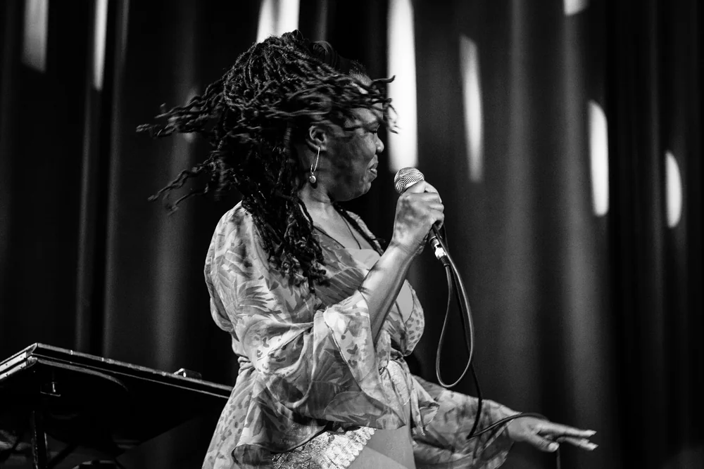 Music Photography of Siggy Davis - Photo No. 2132 by Przemek Wozny