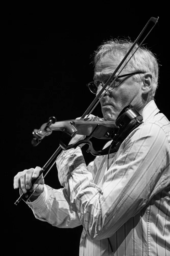 Music Photography of Krzesimir Debski - Photo No. 3259 by Przemek Wozny