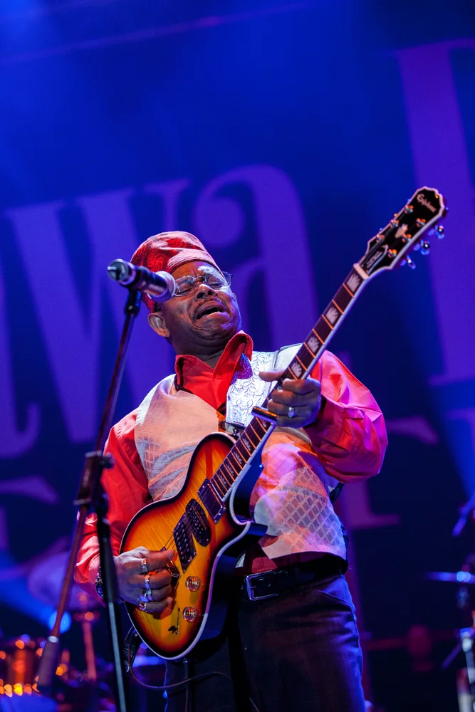Music Photography of Lil' Ed Williams - Photo No. 6554 by Przemek Wozny