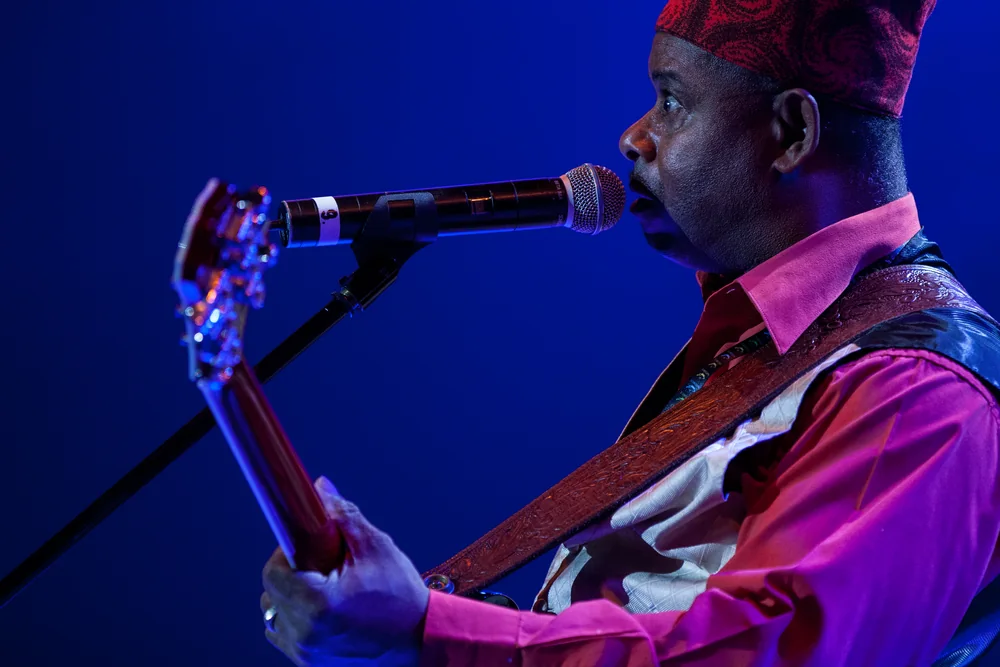 Music Photography of Lil' Ed Williams - Photo No. 6629 by Przemek Wozny