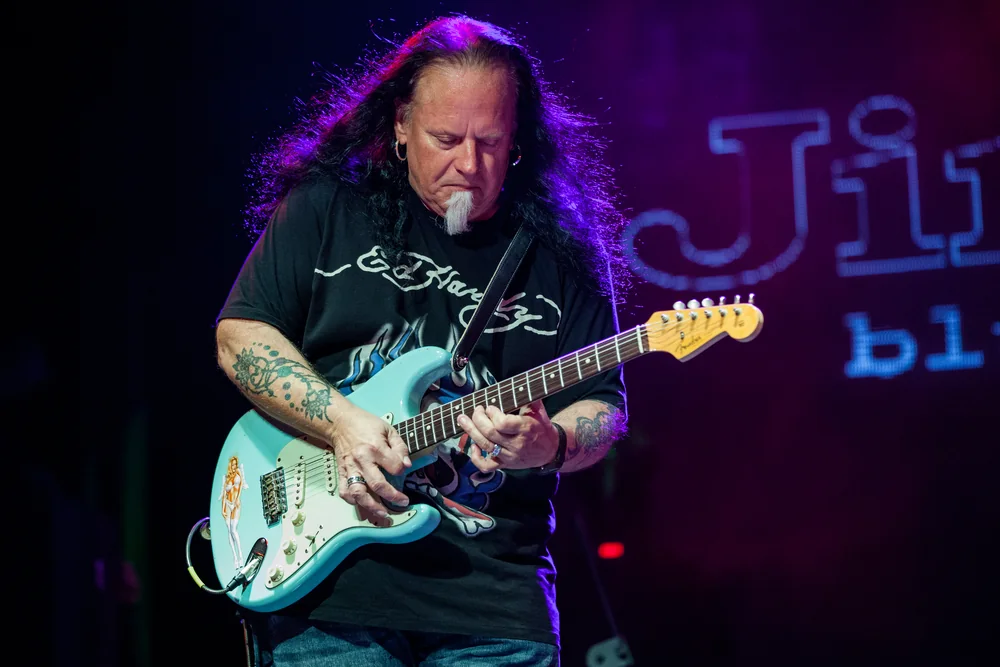 Music Photography of Smokin' Joe Kubek - Photo No. 7795 by Przemek Wozny