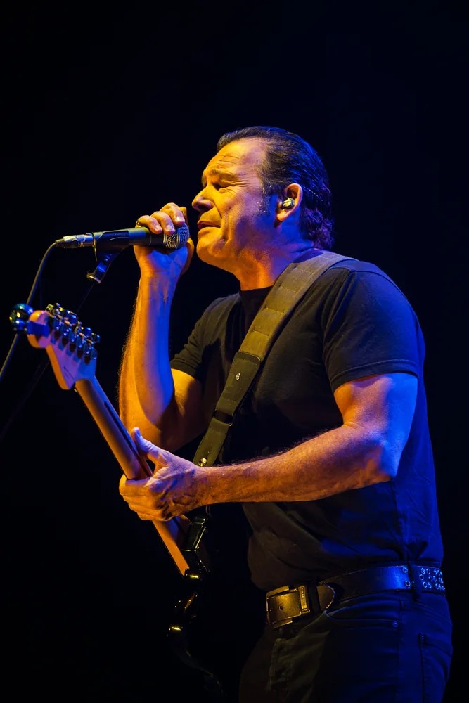 Music Photography of Tommy Castro - Photo No. 4434 by Przemek Wozny