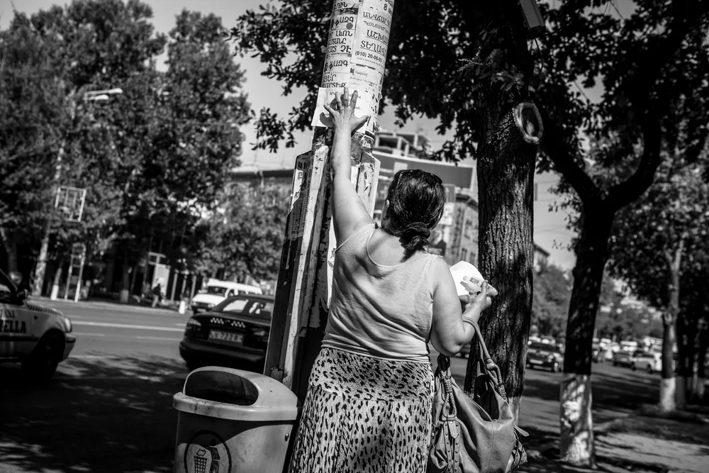 Street Photography in Yerevan, Armenia - Photo No. 9044 by Przemek Wozny