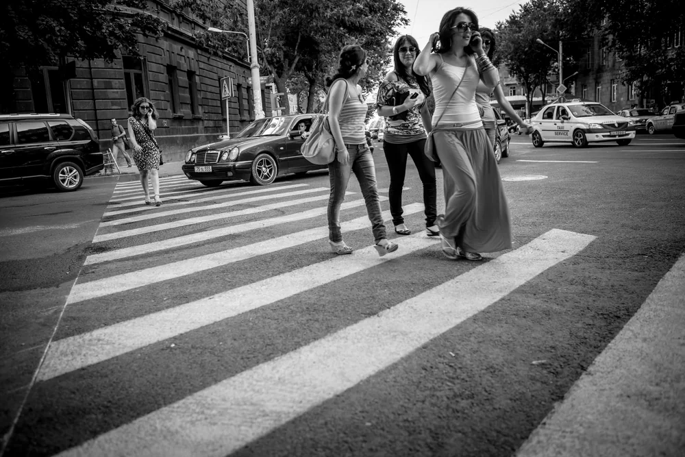 Street Photography in Yerevan, Armenia - Photo No. 9139 by Przemek Wozny