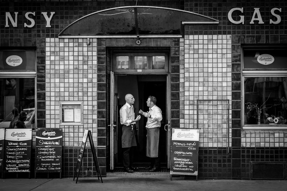 Street Photography in Vienna, Austria - Photo No. 7001 by Przemek Wozny