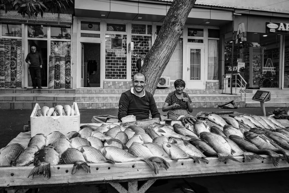 Street Photography in Baku, Azerbaijan - Photo No. 5873 by Przemek Wozny