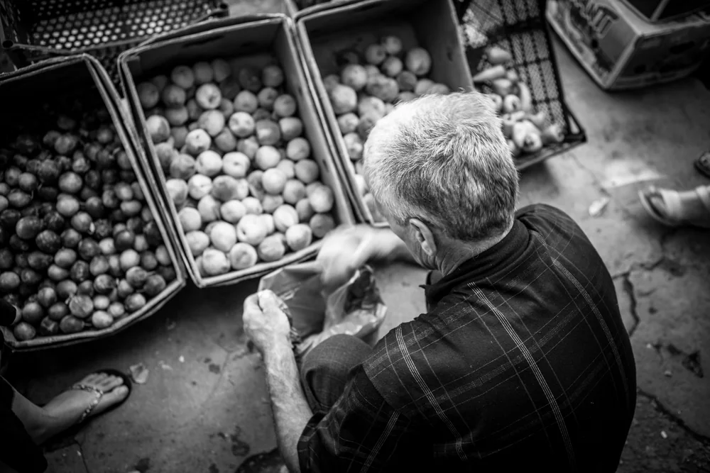 Street Photography in Batumi, Georgia - Photo No. 9504 by Przemek Wozny