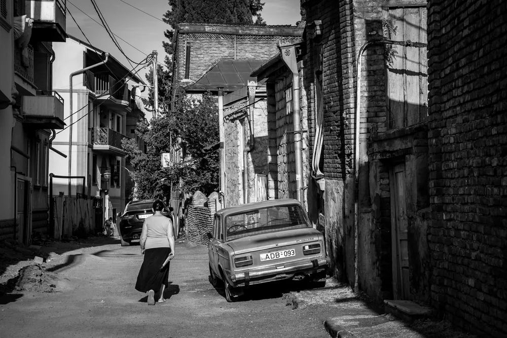 Street Photography in Tbilisi, Georgia - Photo No. 7825 by Przemek Wozny