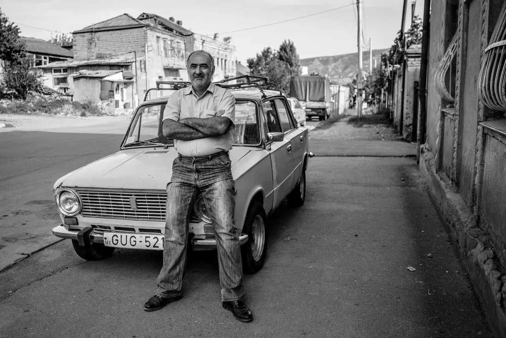 Street Photography in Tbilisi, Georgia - Photo No. 8303 by Przemek Wozny