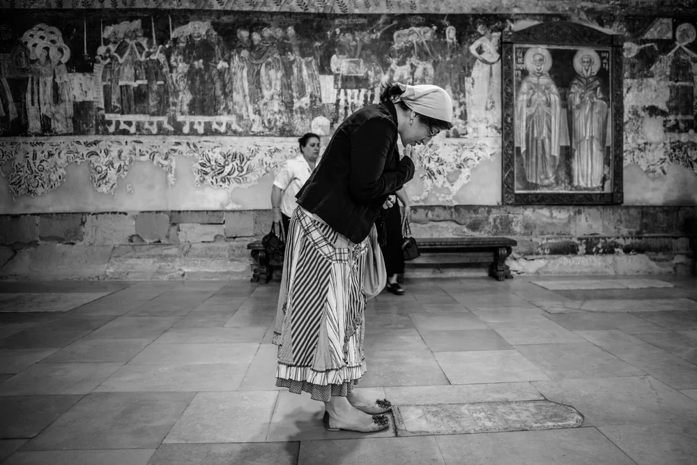 Street Photography in Tbilisi, Georgia - Photo No. 8395 by Przemek Wozny