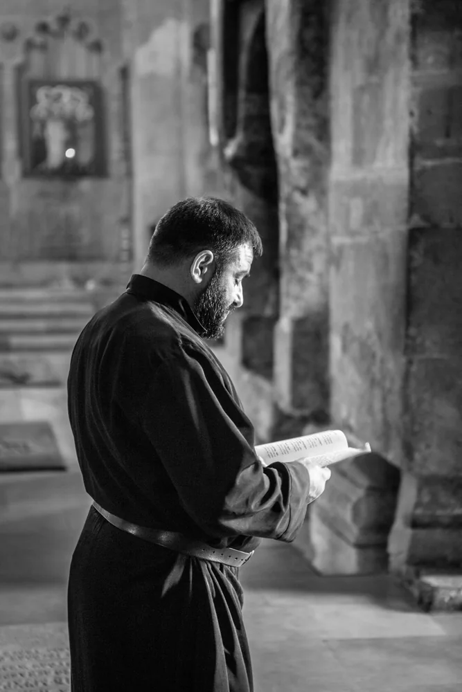 Street Photography in Tbilisi, Georgia - Photo No. 8402 by Przemek Wozny