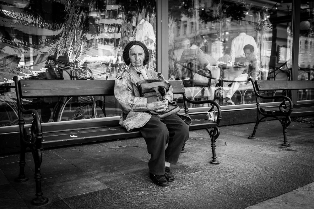 Street Photography in Budapest, Hungary - Photo No. 5896 by Przemek Wozny