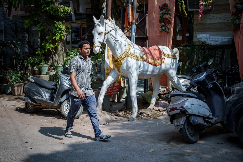 Street Photography in New Delhi, India - Photo No. 4081 by Przemek Wozny