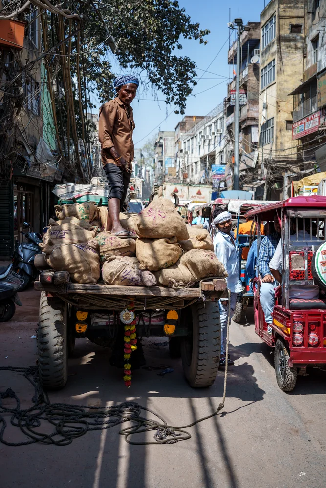 Street Photography in New Delhi, India - Photo No. 5052 by Przemek Wozny