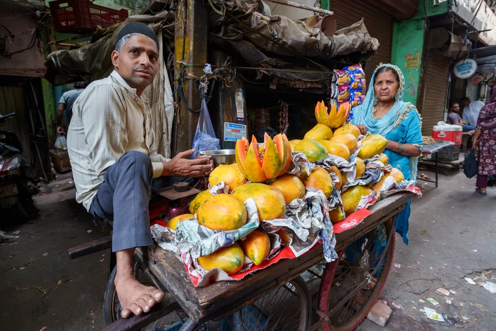 Street Photography in New Delhi, India - Photo No. 6536 by Przemek Wozny