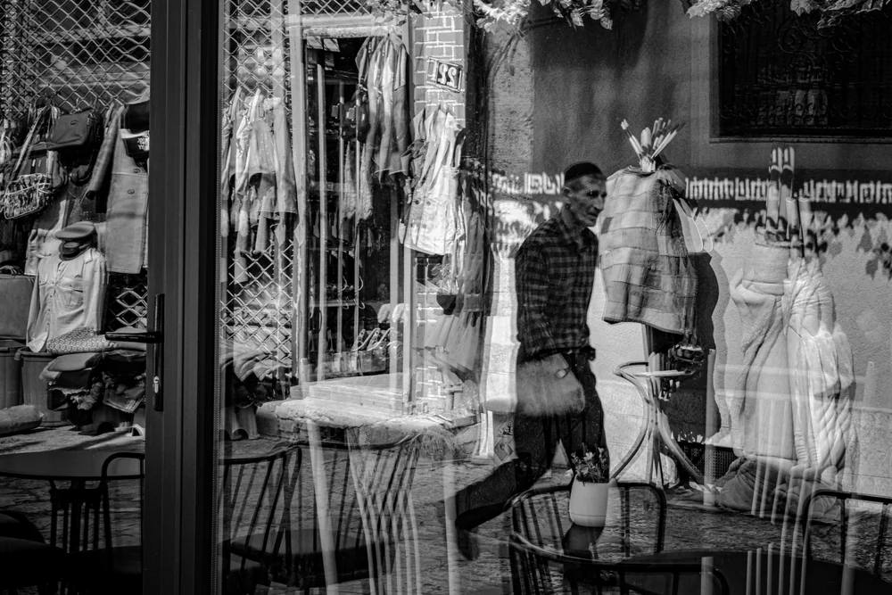 Street Photography in Skopje, North Macedonia - Photo No. 7304 by Przemek Wozny