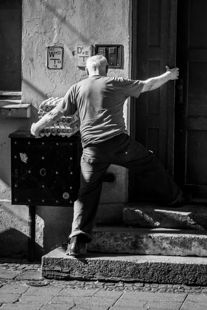 Street Photography in Torun, Poland - Photo No. 8987 by Przemek Wozny
