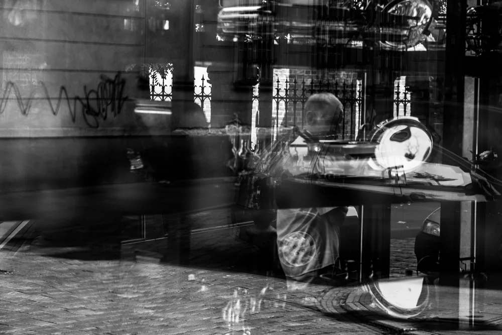 Street Photography in Kalisz, Poland - Photo No. 0497 by Przemek Wozny