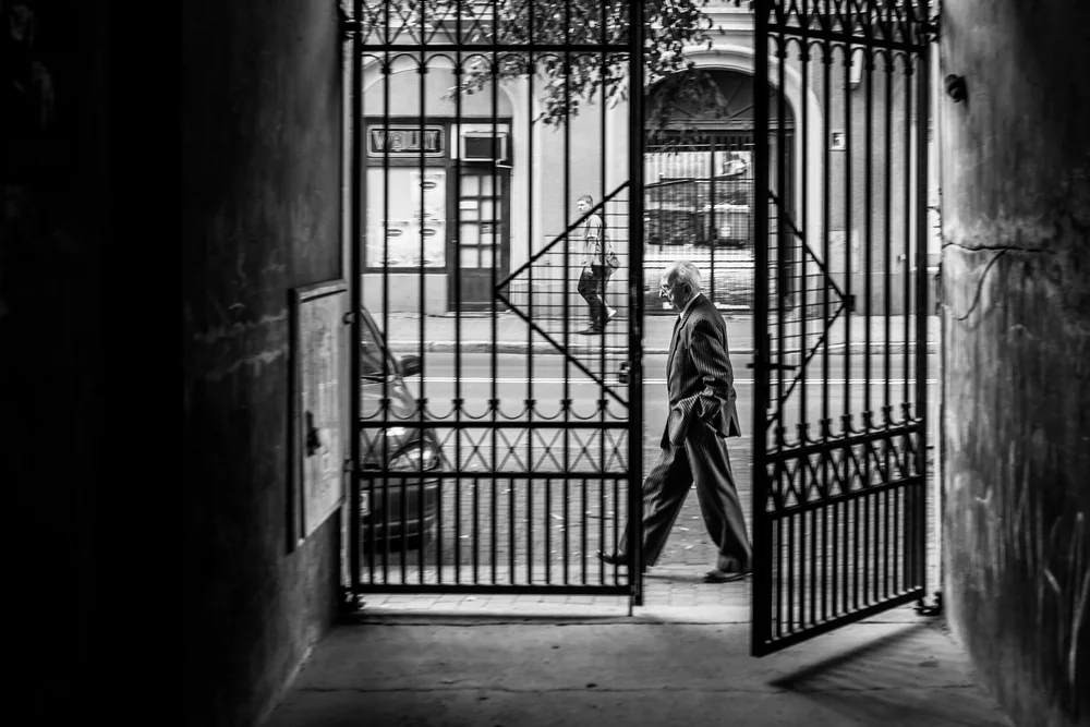 Street Photography in Kalisz, Poland - Photo No. 0509 by Przemek Wozny