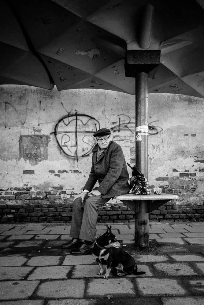 Street Photography in Kalisz, Poland - Photo No. 0544 by Przemek Wozny