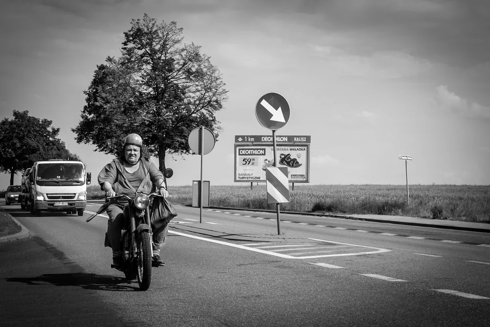 Street Photography in Kalisz, Poland - Photo No. 3881 by Przemek Wozny