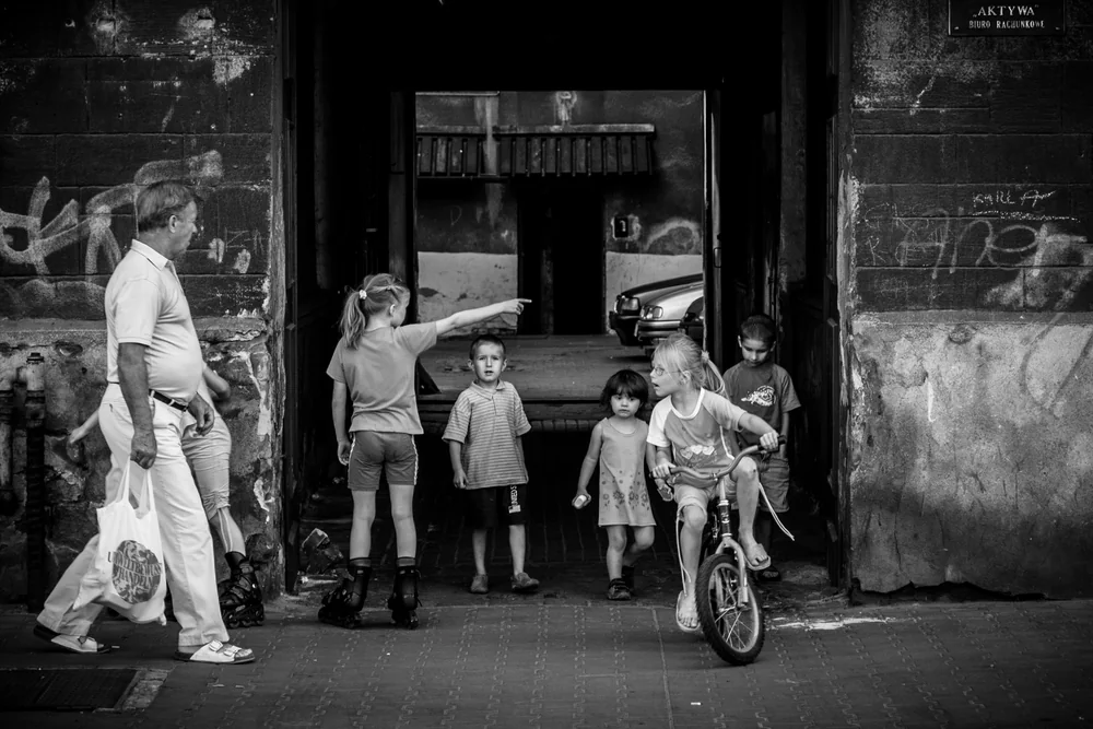Street Photography in Katowice, Poland - Photo No. 7389 by Przemek Wozny