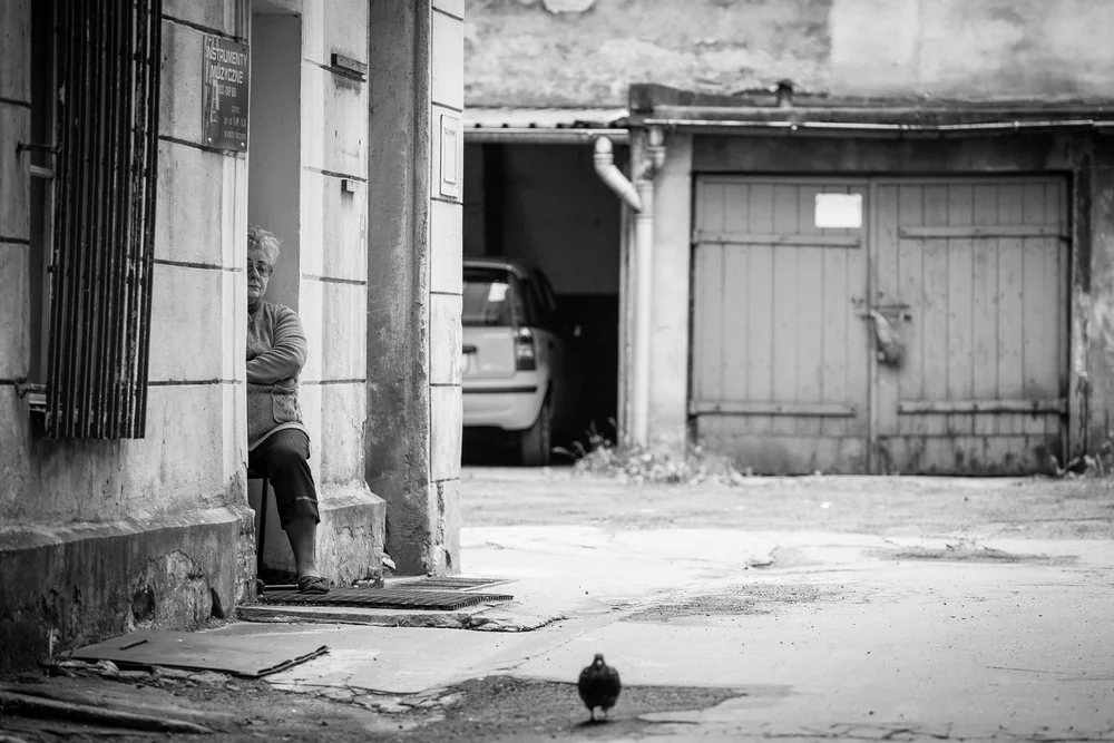Street Photography in Lodz, Poland - Photo No. 7872 by Przemek Wozny