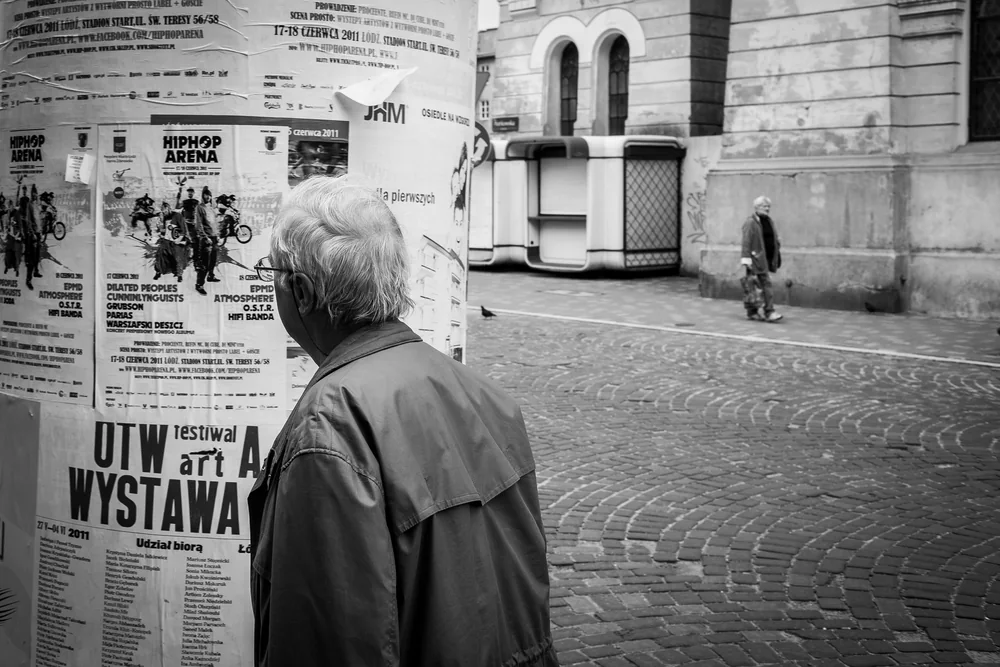 Street Photography in Lodz, Poland - Photo No. 8016 by Przemek Wozny