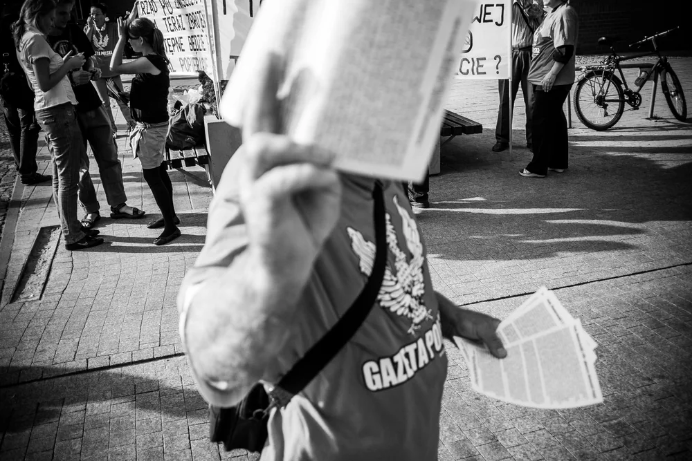 Street Photography in Poznan, Poland - Photo No. 0354 by Przemek Wozny