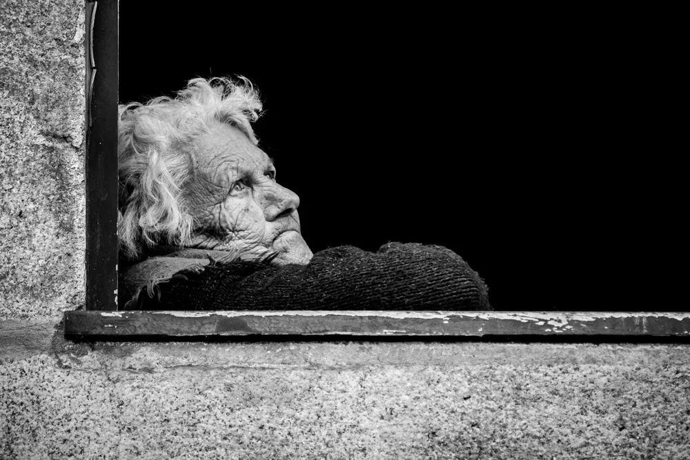 Street Photography in Porto, Portugal - Photo No. 3201 by Przemek Wozny