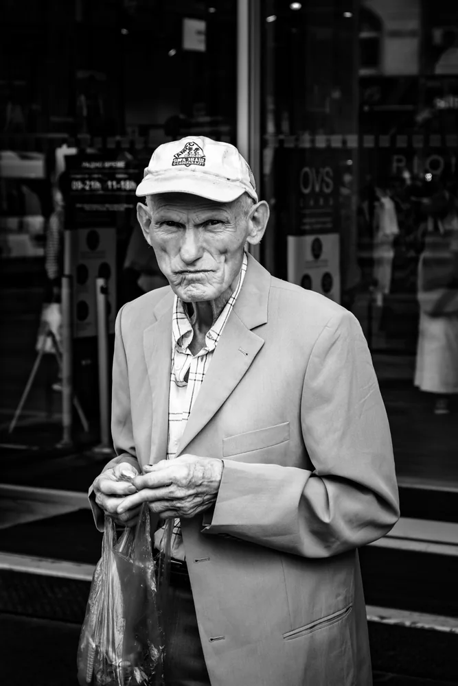 Street Photography in Belgrade, Serbia - Photo No. 5188 by Przemek Wozny