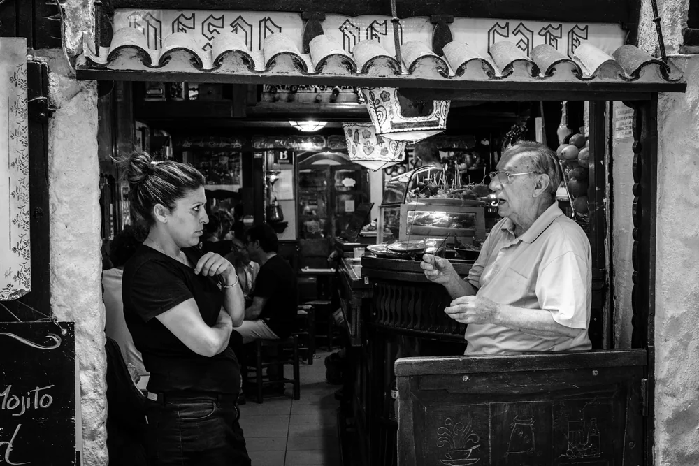 Street Photography in Barcelona, Spain - Photo No. 5085 by Przemek Wozny