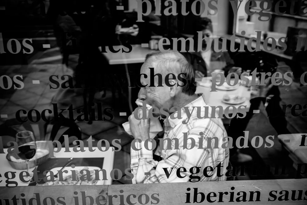Street Photography in Granada, Spain - Photo No. 4887 by Przemek Wozny
