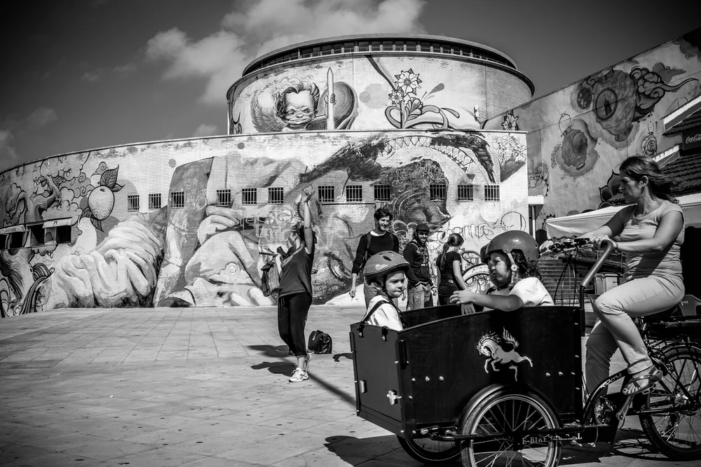 Street Photography in Sevilla, Spain - Photo No. 3196 by Przemek Wozny