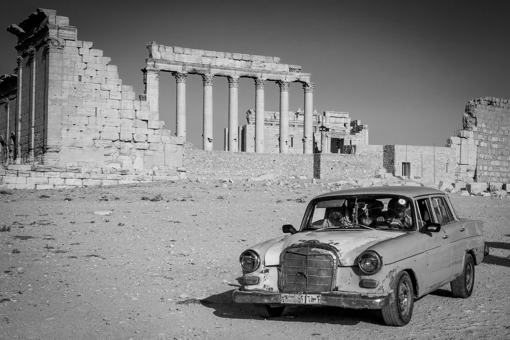 Street Photography in Palmyra, Syria - Photo No. 4346 by Przemek Wozny
