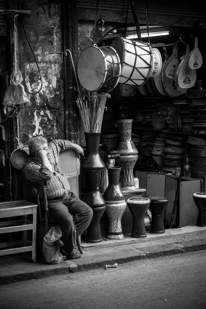 Street Photography in Damascus, Syria - Photo No. 3407 by Przemek Wozny