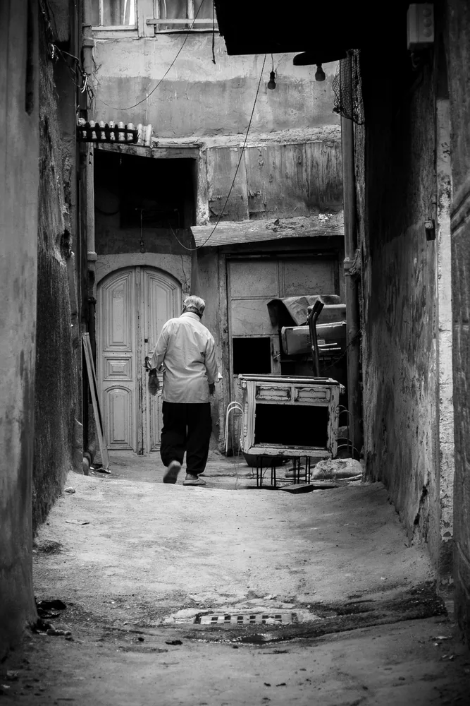 Street Photography in Damascus, Syria - Photo No. 3833 by Przemek Wozny