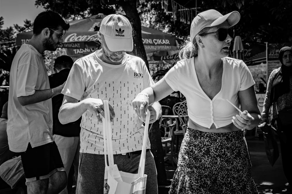Street Photography in Ankara, Turkey - Photo No. 4404 by Przemek Wozny