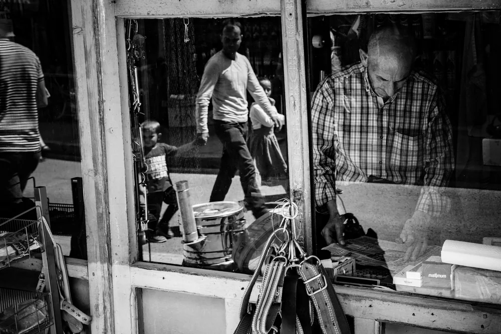 Street Photography in Kayseri, Turkey - Photo No. 3711 by Przemek Wozny