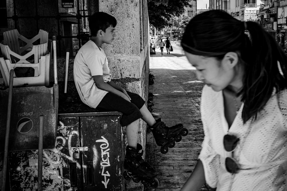 Street Photography in Kayseri, Turkey - Photo No. 6828 by Przemek Wozny