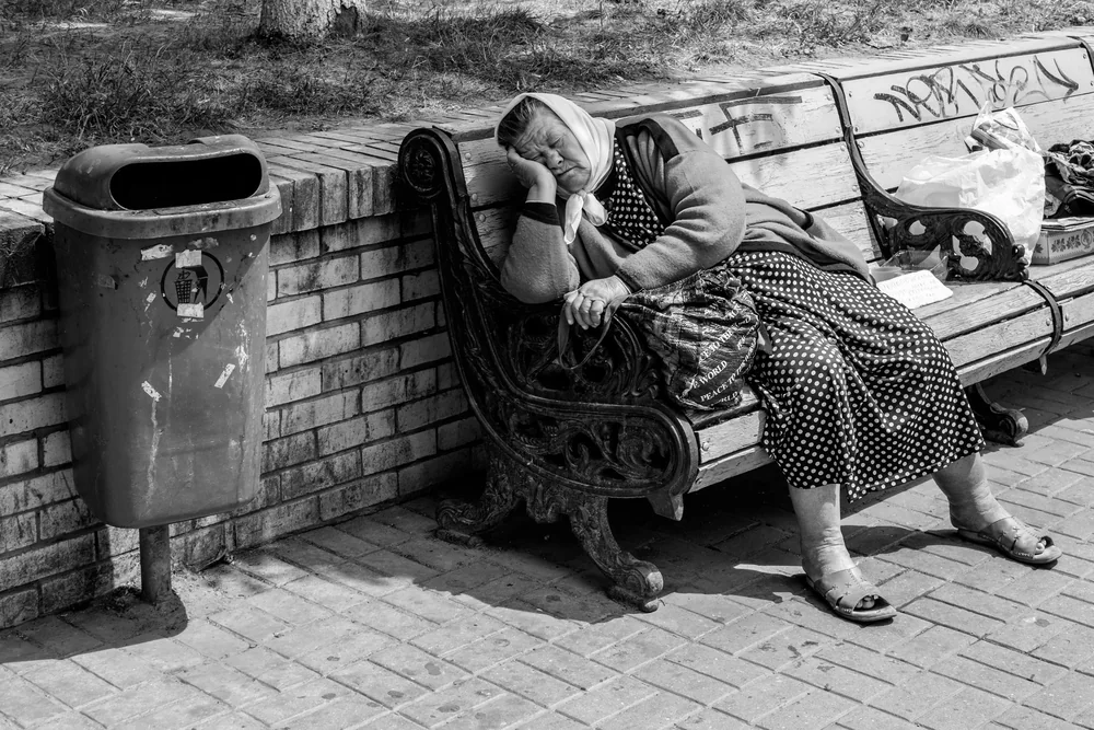 Street Photography in Kiev, Ukraine - Photo No. 6125 by Przemek Wozny