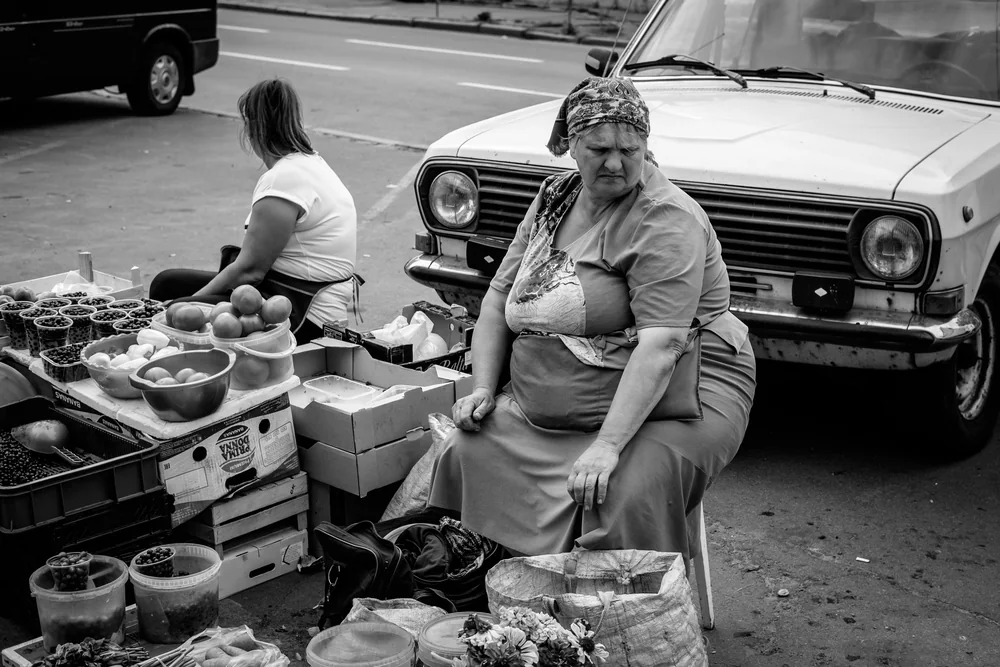 Street Photography in Kiev, Ukraine - Photo No. 6323 by Przemek Wozny