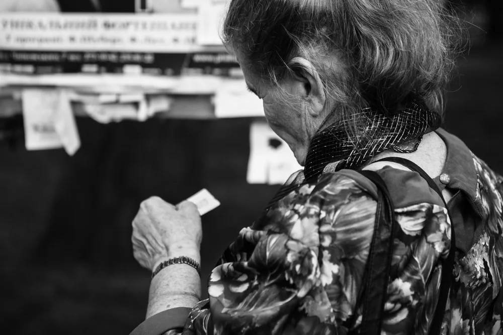 Street Photography in Lviv, Ukraine - Photo No. 9133 by Przemek Wozny