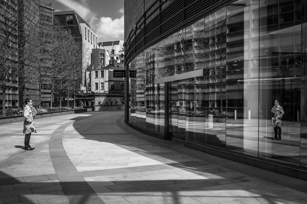 Street Photography in London, United Kingdom - Photo No. 3538 by Przemek Wozny