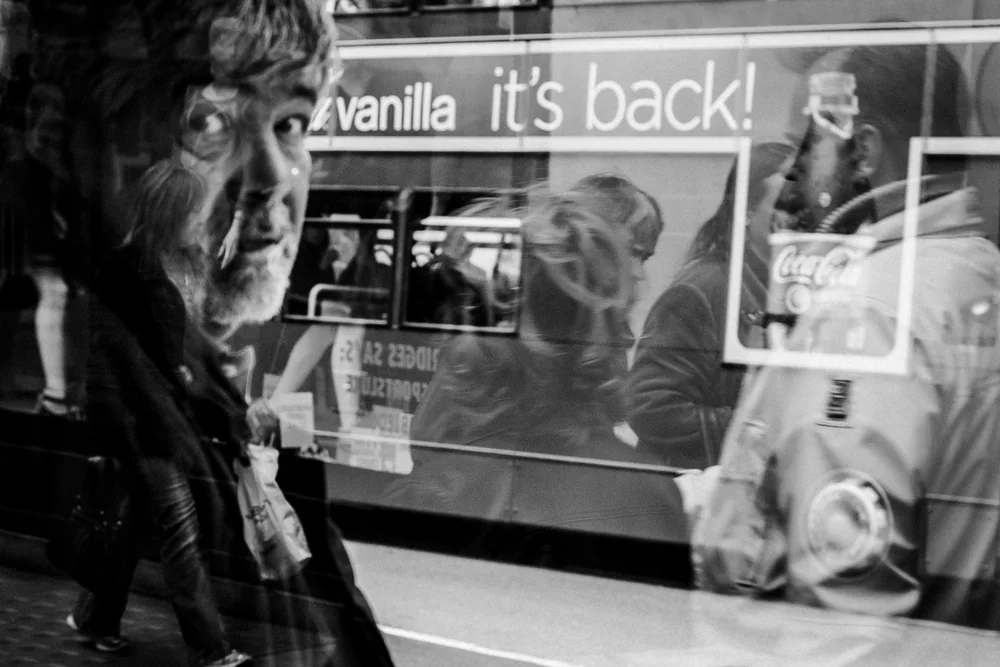 Street Photography in London, United Kingdom - Photo No. 4229 by Przemek Wozny