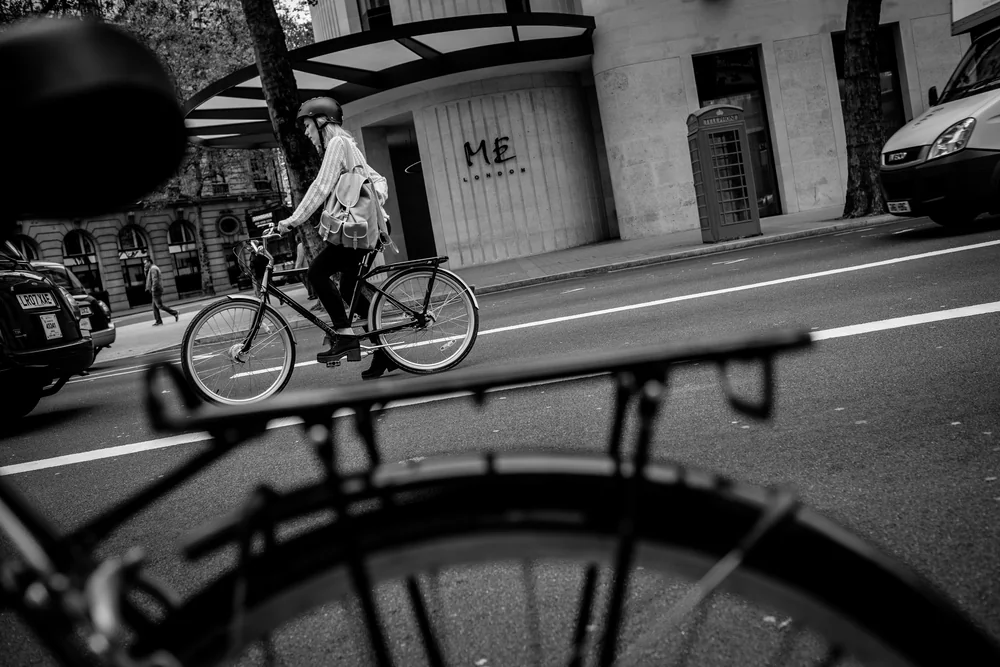 Street Photography in London, United Kingdom - Photo No. 4486 by Przemek Wozny