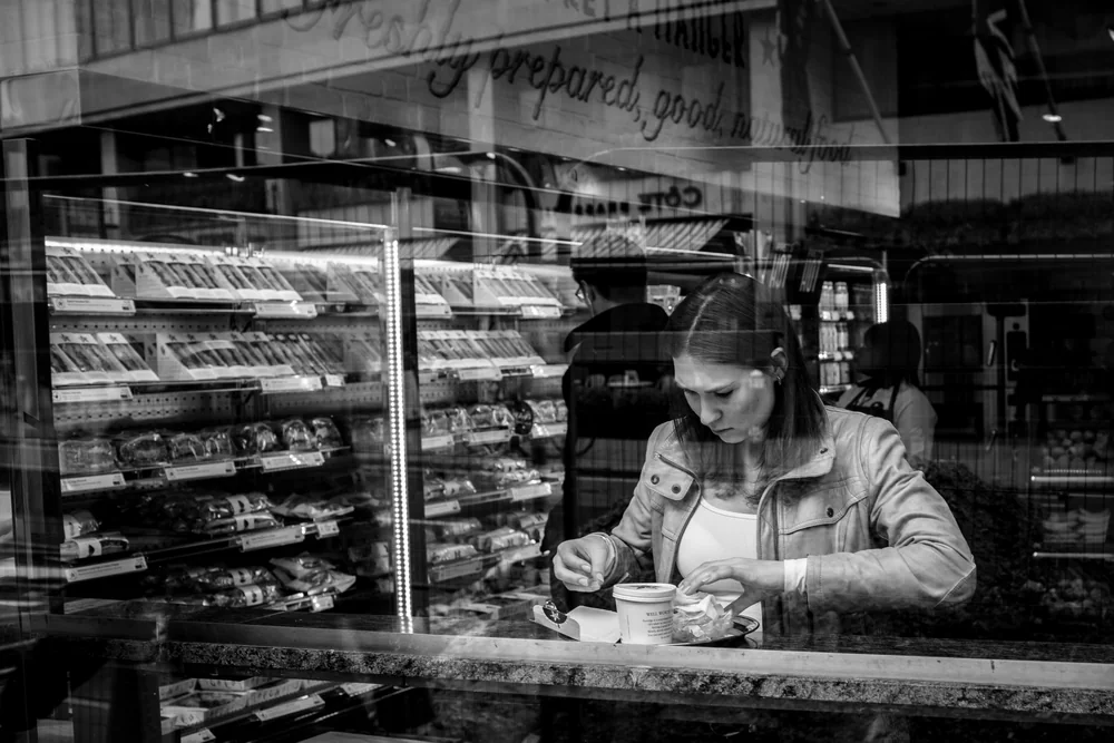 Street Photography in London, United Kingdom - Photo No. 4627 by Przemek Wozny