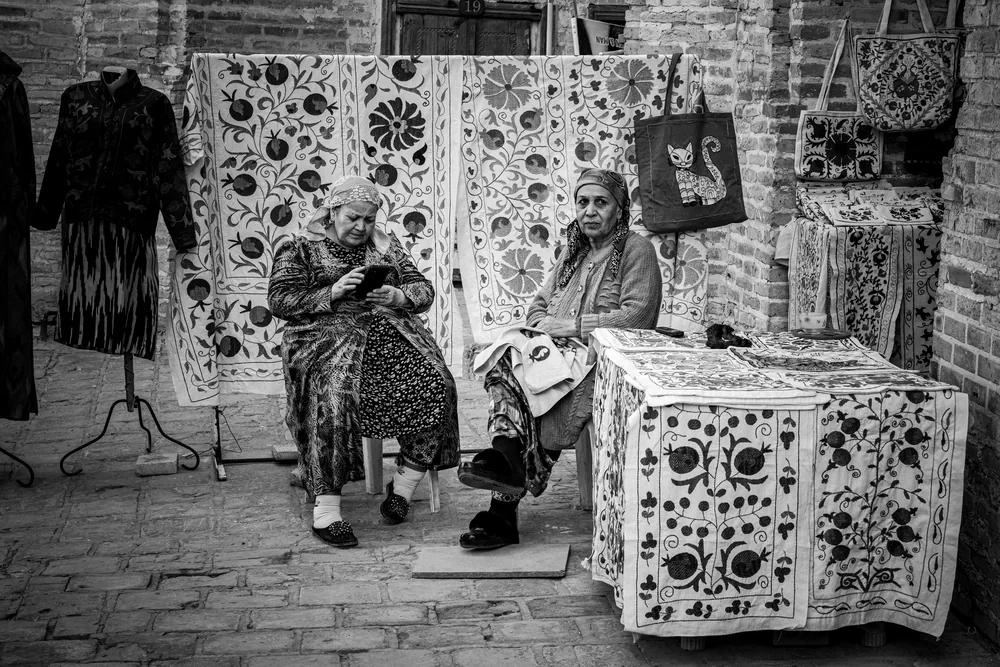 Street Photography in Bukhara, Uzbekistan - Photo No. 3513 by Przemek Wozny